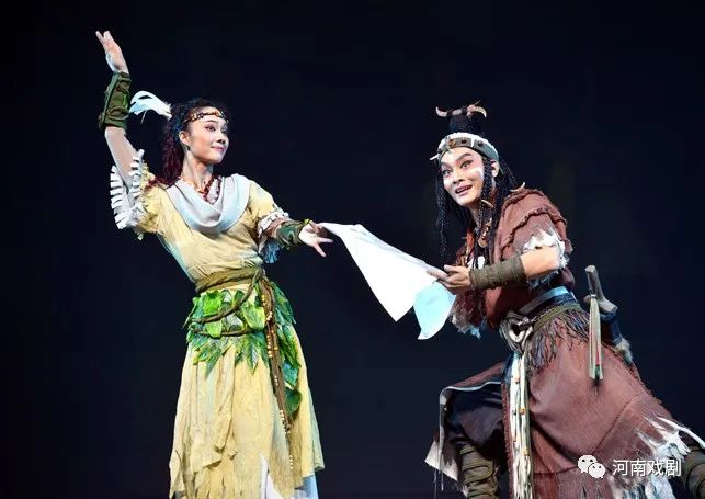 大型古装戏曲《嫘祖》惊艳亮相 戏曲新闻 第13张-河南豫剧学校-郑州市戏曲中专学校-河南哪里教豫剧 大型古装戏曲《嫘祖》惊艳亮相 (http://www.xifumi.com/) 戏曲新闻 第13张