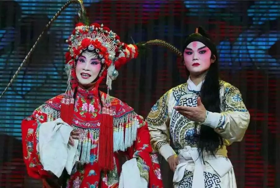 中国各曲种戏曲大合集,45首经典戏曲收藏起来慢慢听! 戏曲常识 第5张-河南豫剧学校-郑州市戏曲中专学校-河南哪里教豫剧 中国各曲种戏曲大合集,45首经典戏曲收藏起来慢慢听! (http://www.xifumi.com/) 戏曲常识 第5张