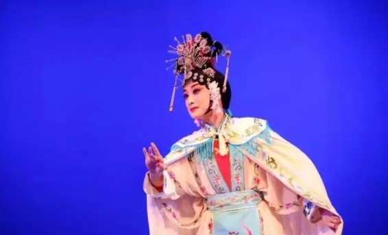 中国各曲种戏曲大合集,45首经典戏曲收藏起来慢慢听! 戏曲常识 第9张-河南豫剧学校-郑州市戏曲中专学校-河南哪里教豫剧 中国各曲种戏曲大合集,45首经典戏曲收藏起来慢慢听! (http://www.xifumi.com/) 戏曲常识 第9张