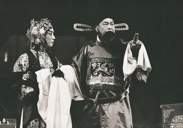 陈鹏：论中国戏曲现代的美——兼谈戏曲三个历史阶段及三种形态 (http://www.xifumi.com/) 戏曲常识 第21张